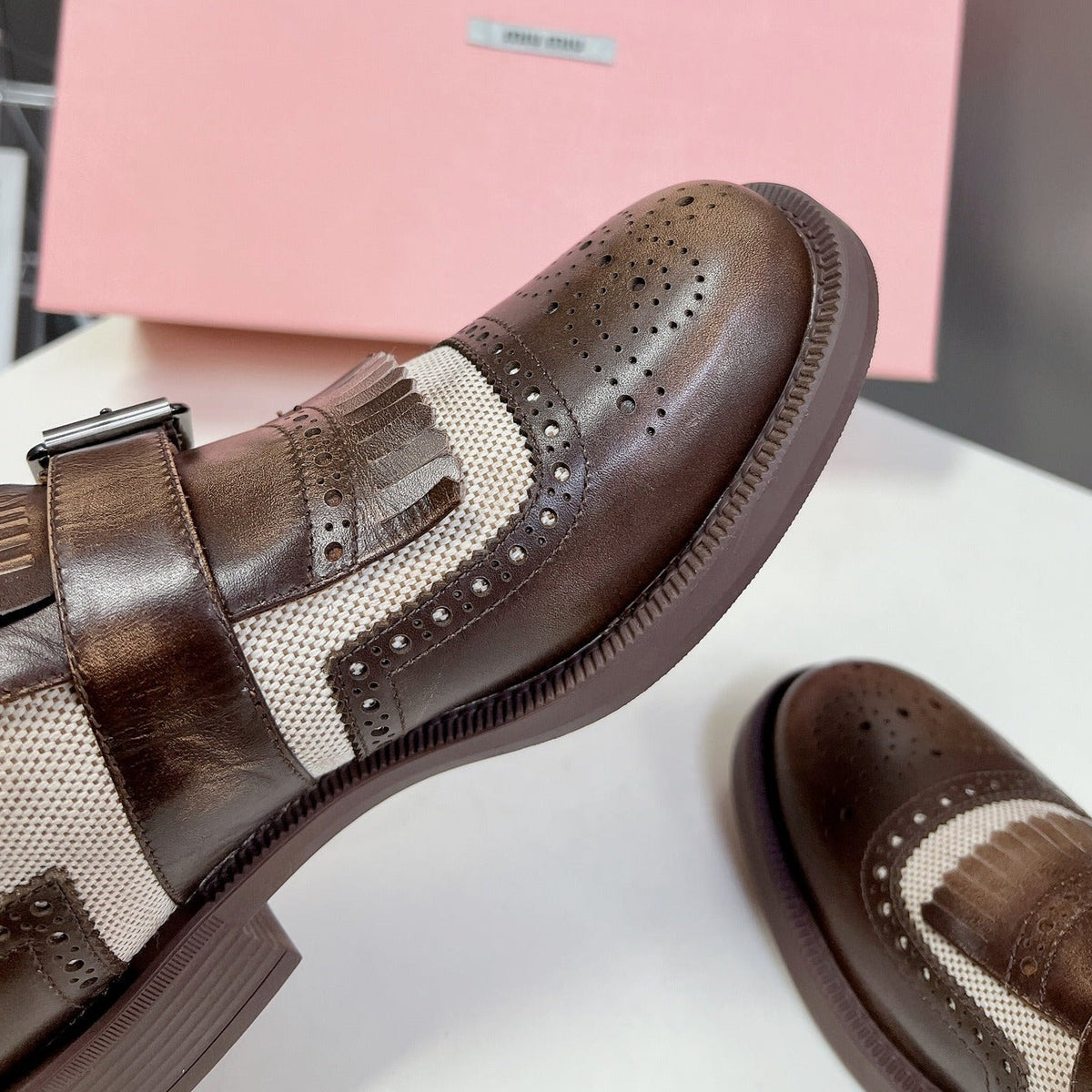 UNIQUE THICK-SOLED OXFORD SHOES WOOD MIX CREAM CALFSKIN