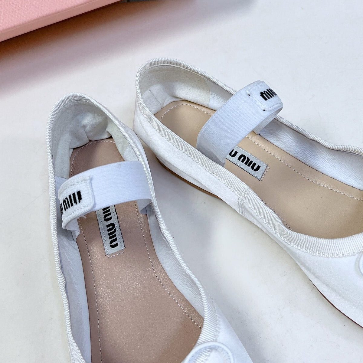 BALLET FLAT SHOES WHITE GLOSSY SHEEPSKIN