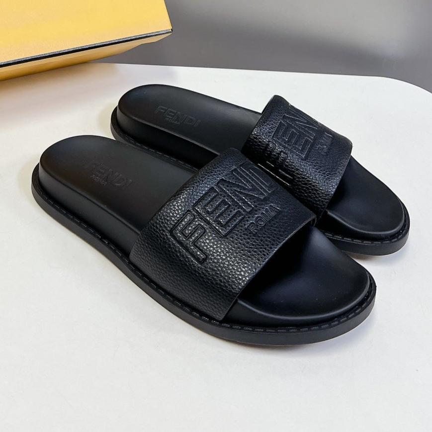FENDI ROMA SLIDES IN BLACK LAMBSKIN LEATHER