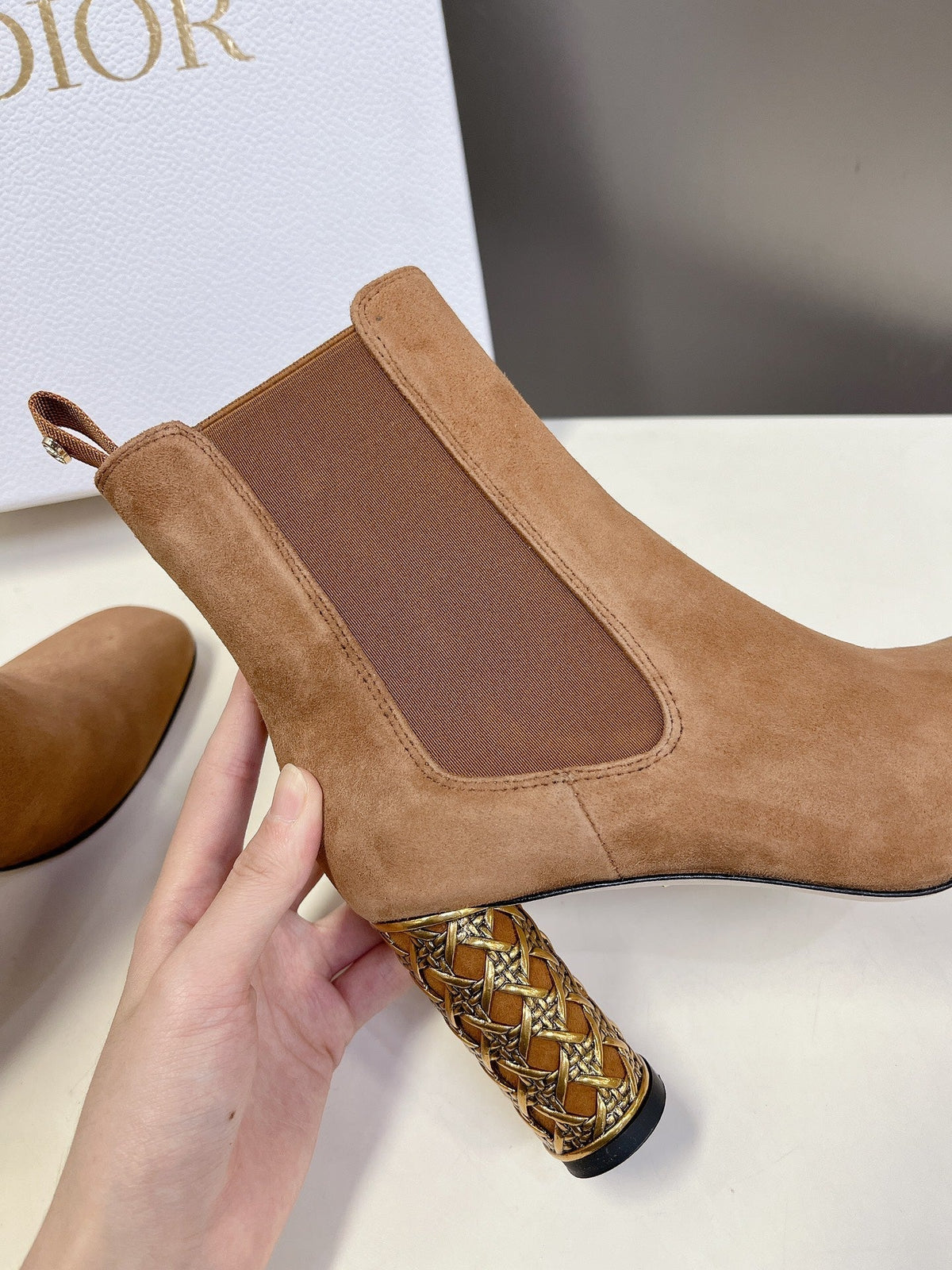 ICON HEELED ANKLE BOOT CIDER BROWN SUEDE 8 CM