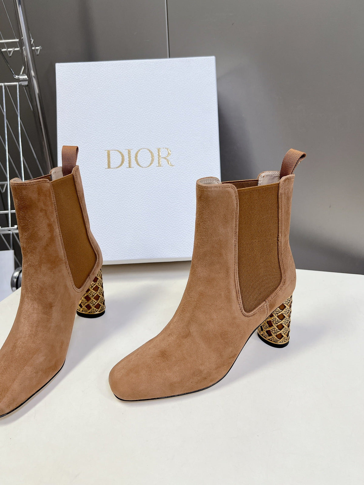 ICON HEELED ANKLE BOOT CIDER BROWN SUEDE 8 CM