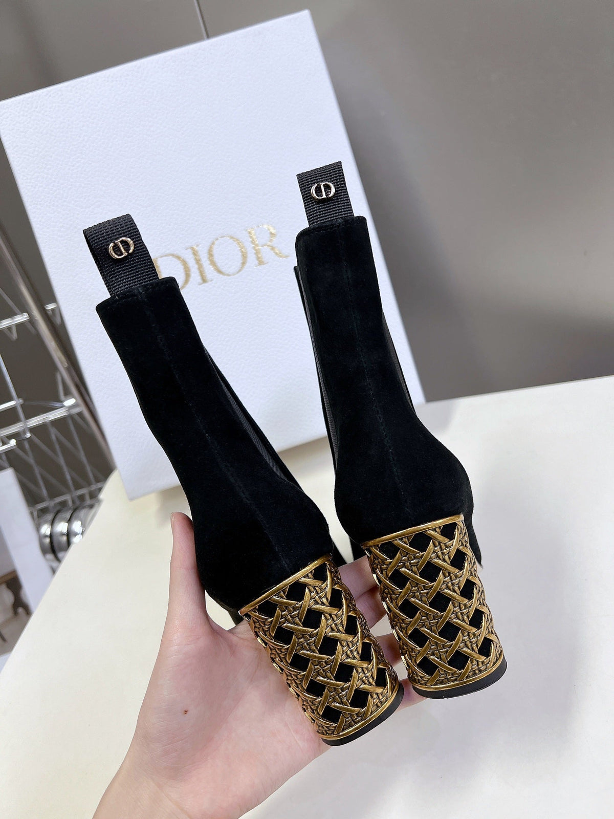 ICON HEELED ANKLE BOOT BLACK SUEDE 8 CM