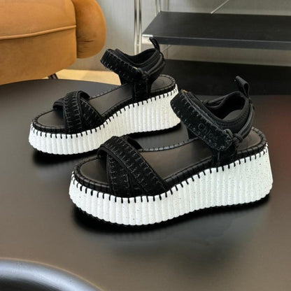 NAMA WEDGE SANDAL 8 CM IN BLACK SUEDE AND WHITE RUBBER
