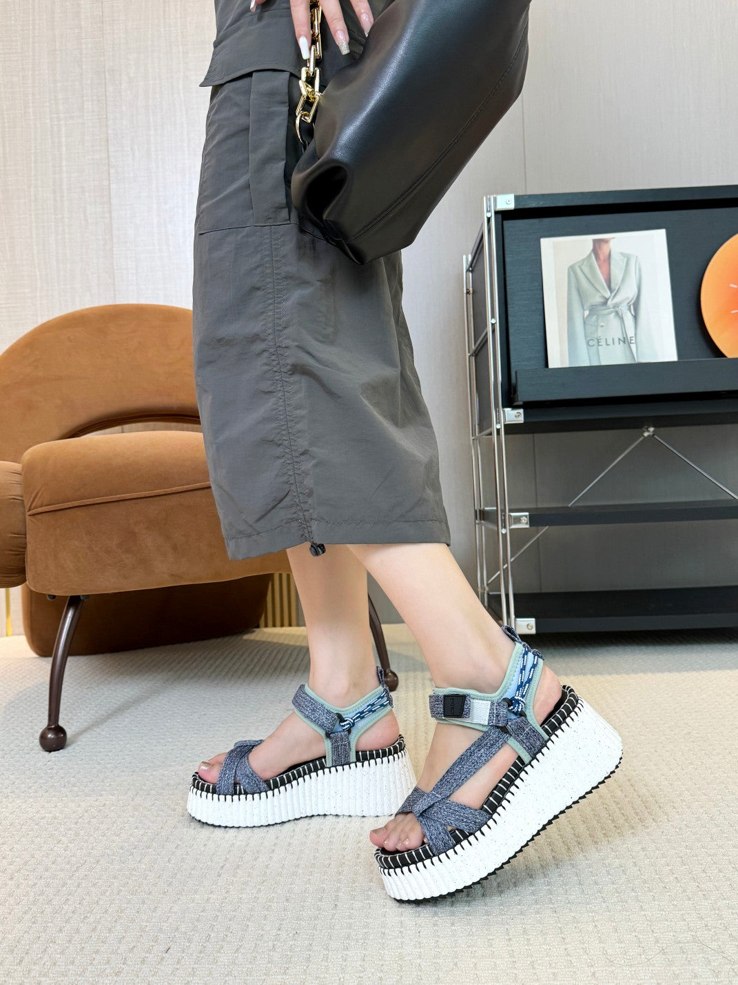 NAMA WEDGE SANDALS IN GREY FABRIC AND WHITE RUBBER