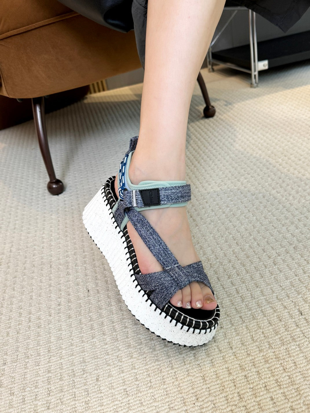 NAMA WEDGE SANDALS IN GREY FABRIC AND WHITE RUBBER