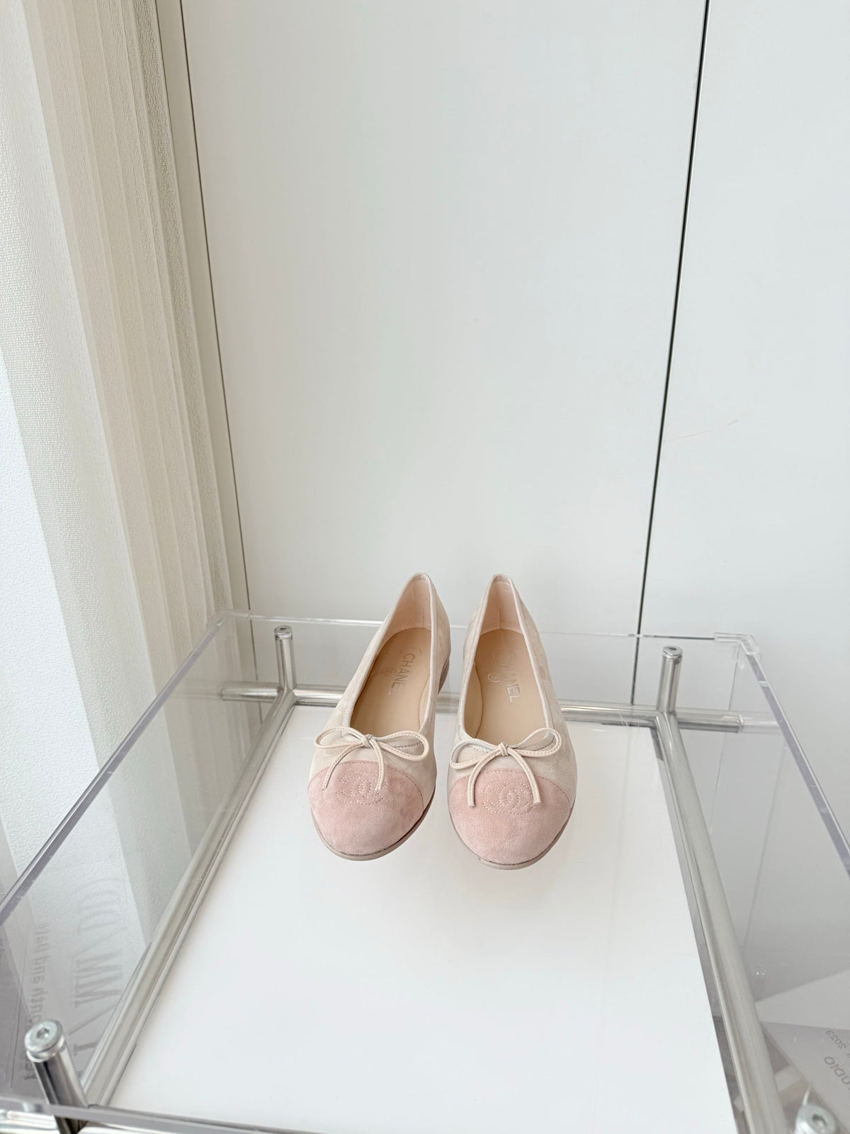 BALLET FLAT IN LIGHT PINK MIX PALE GRAY SUEDE