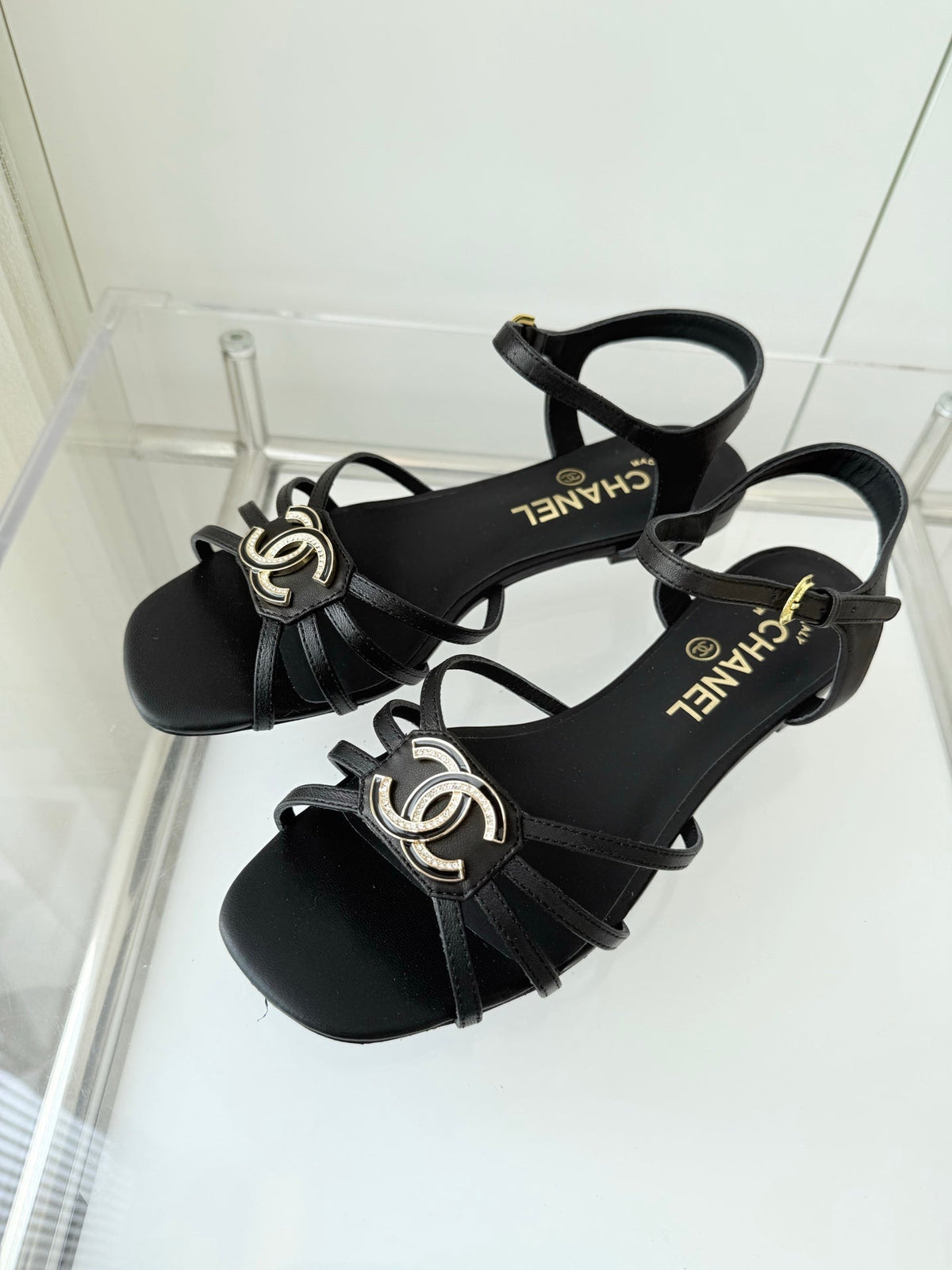 FLAT SANDALS 1 CM IN BLACK LAMBSKIN