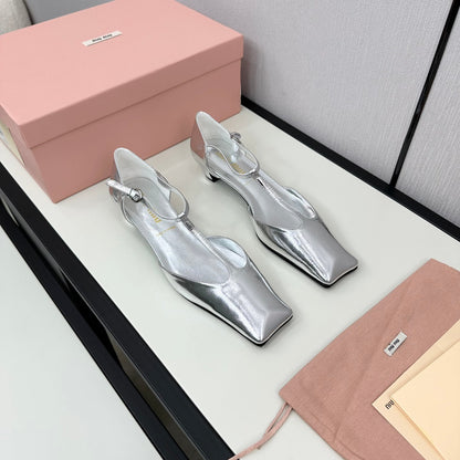 BALLET SANDAL SILVER LAMBSKIN WITH T-STRAP