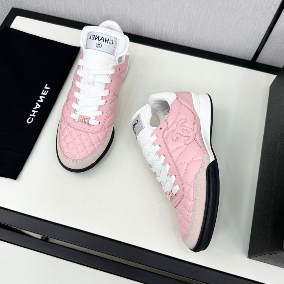 SPORTS SHOES IN LIGHT PINK CALFSKIN