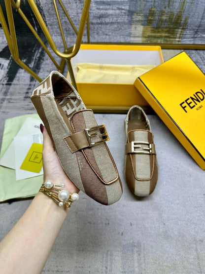 FENDI BAGUETTE LOAFERS IN BEIGE MIX BROWN CANVAS GOLD HARDWARE