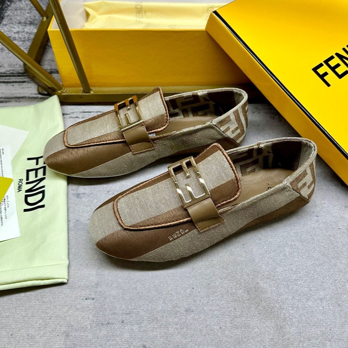 FENDI BAGUETTE LOAFERS IN BEIGE MIX BROWN CANVAS GOLD HARDWARE