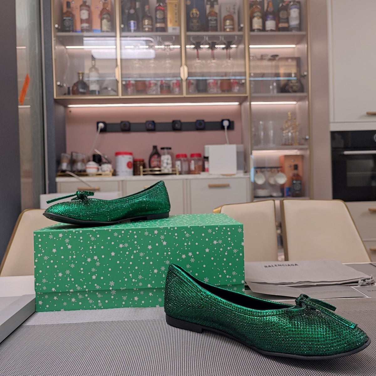 RHINESTONE BALLET FLATS WITH BOW IN FUN GREEN SHEEPSKIN