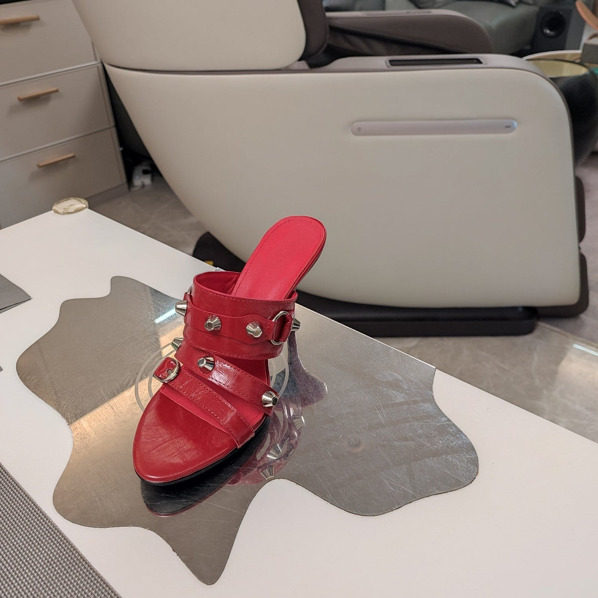 STRAPPY HIGH-HEELED SANDALS IN RED STUDDED WAX-OIL SHEEPSKIN