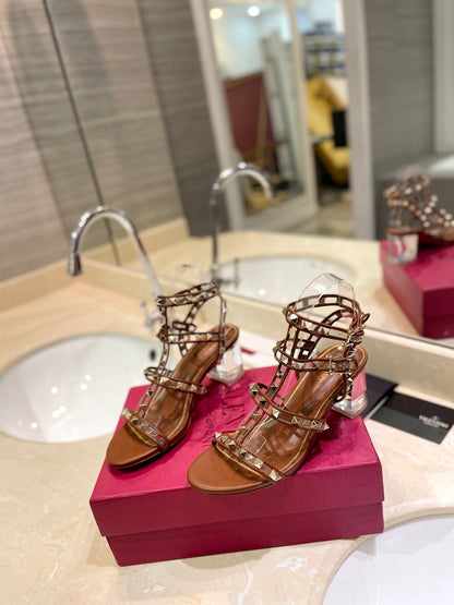 ROCKSTUD SANDAL WITH STRAP IN BRONZE BROWN CALFSKIN 60 MM