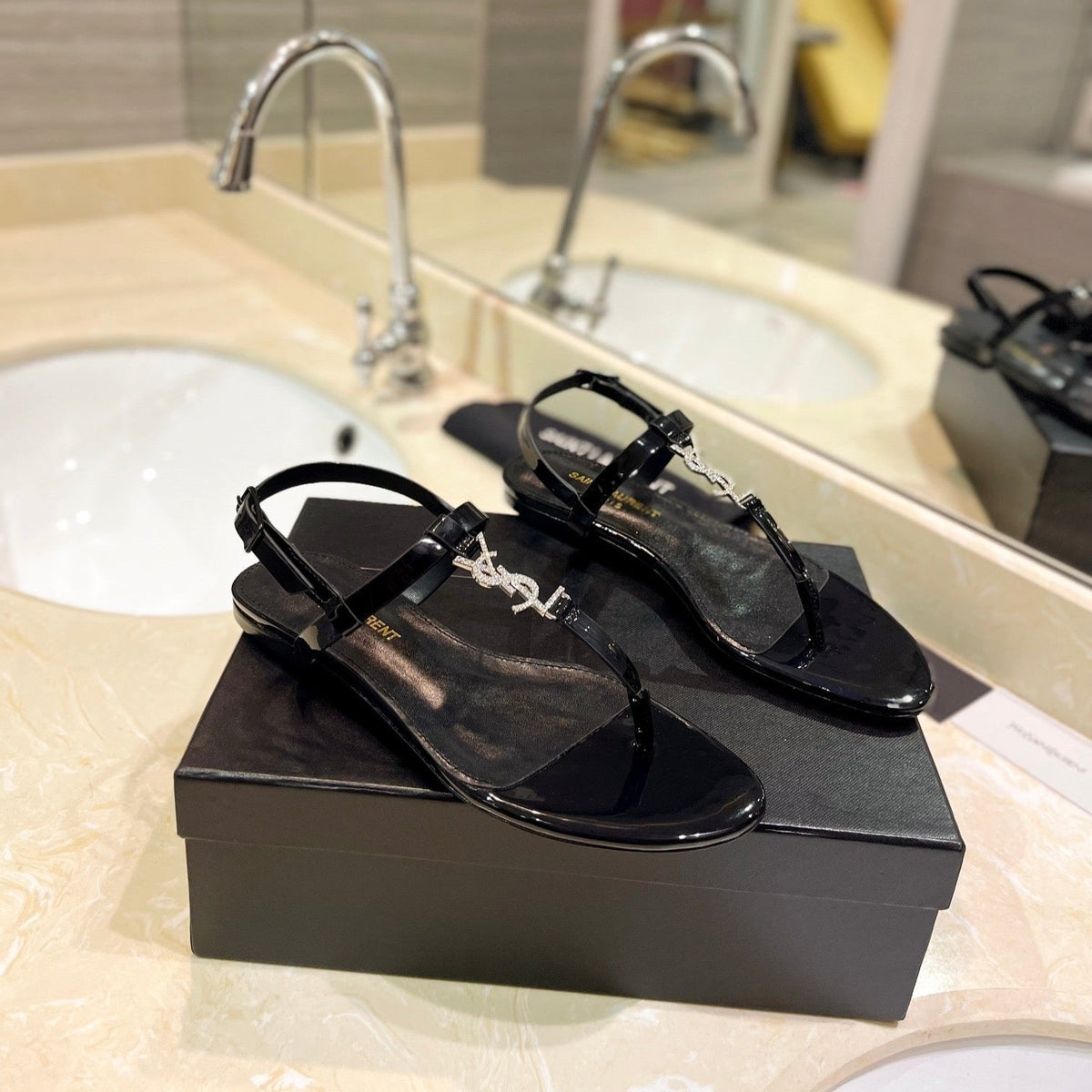 SL CASSANDRA SANDALS BLACK POLISHED CALFSKIN