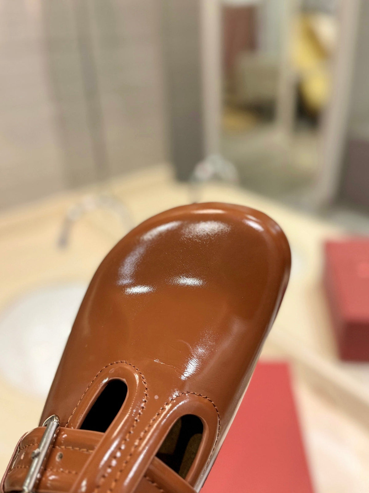 FUSSFRIEND BRONZE BROWN PATENT CALFSKIN LEATHER SABOT