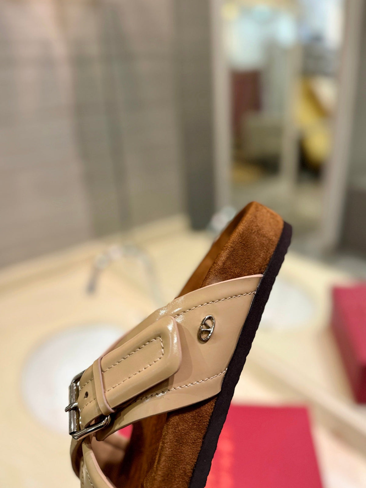 CROSSOVER - STRAP CAMEL BROWN CALFSKIN SLIDE