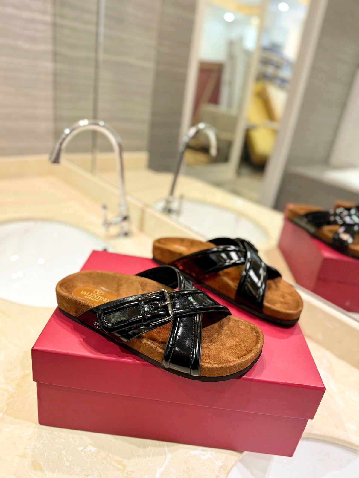 CROSSOVER - STRAP BLACK CALFSKIN SLIDE