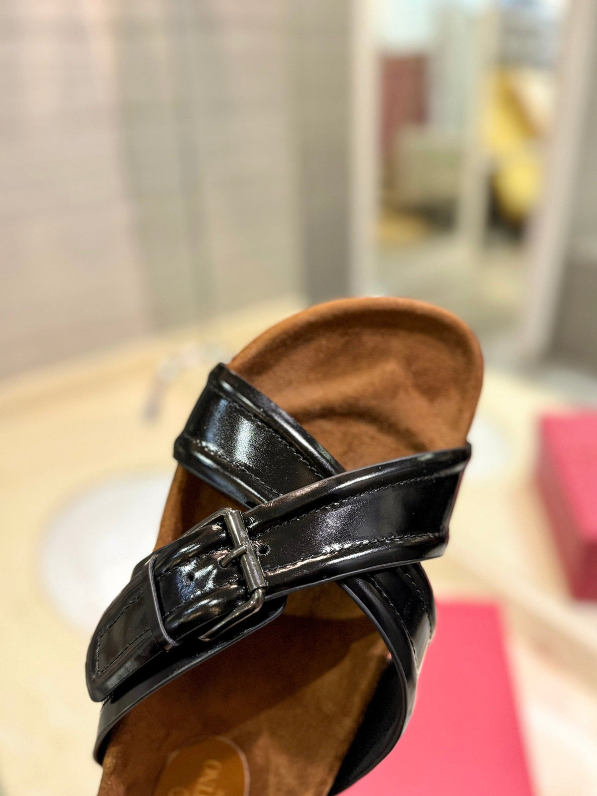 CROSSOVER - STRAP BLACK CALFSKIN SLIDE