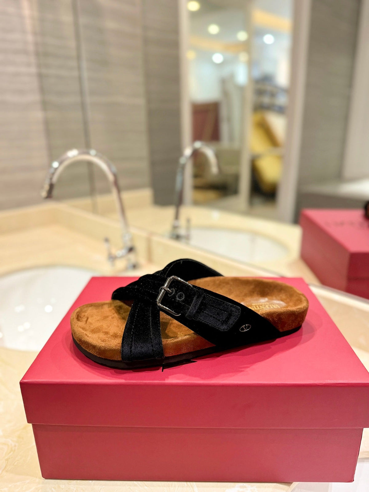 FUSSFRIEND BLACK SILK VELVET SLIDE SANDALS