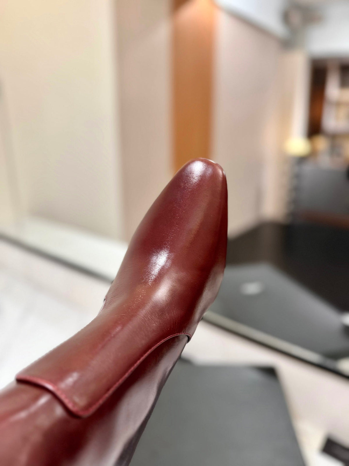 CLASSIC HIGH KNEE BOOTS IN BURGUNDY RED CALFSKIN
