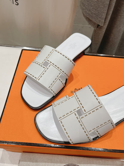 Idioma Sandal White Calfskin