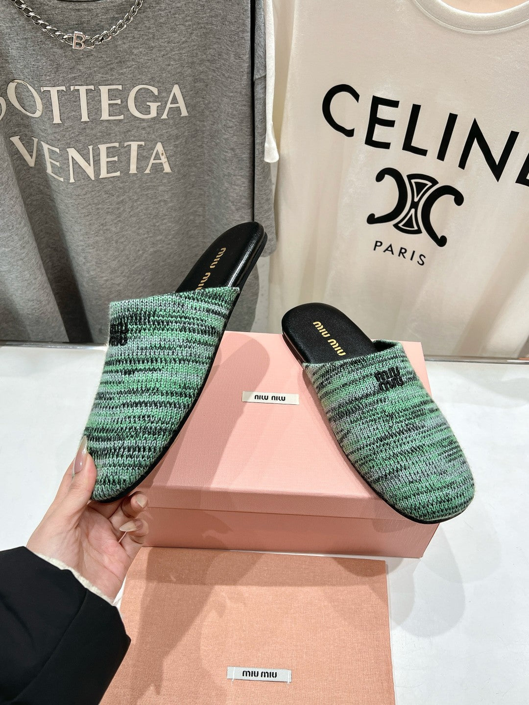 KNITTED MULES IN LIGHT GREEN MIX BLACK WOOL