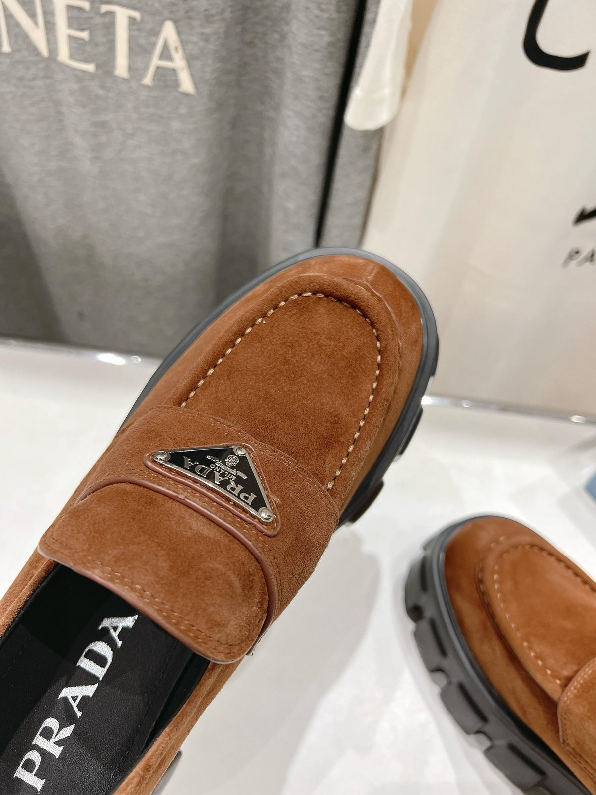 MONOLITH LOAFERS IN RED BROWN SUEDE