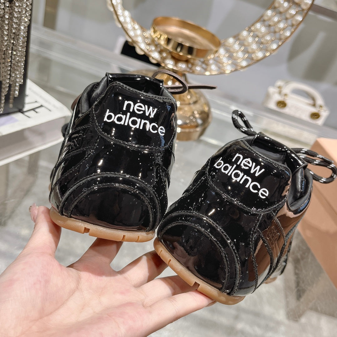 Glossy Black Sneakers NB Cowhide