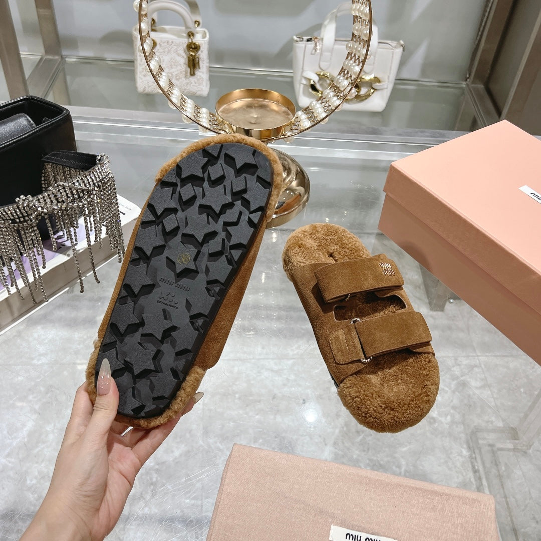 SANDAL SLIDES IN SEPIA BROWN SUEDE AND SHEARLING LINING