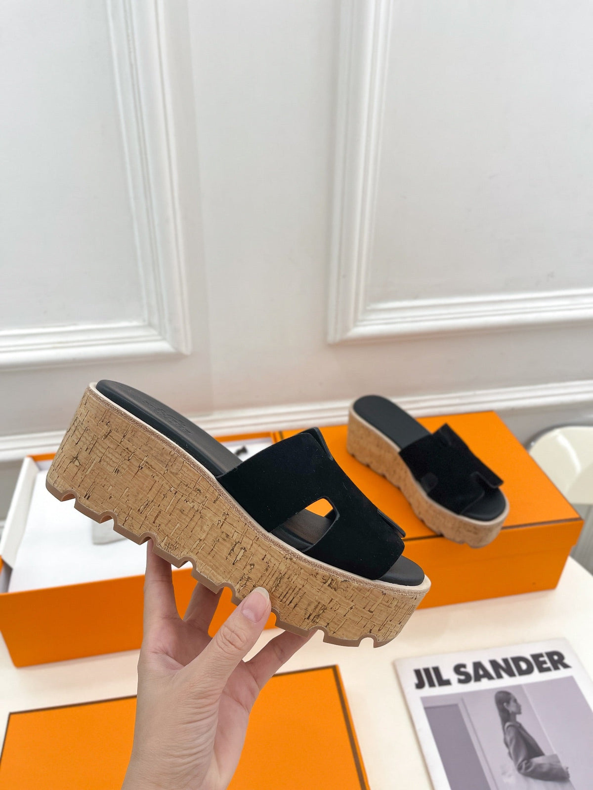 Eze 30 Sandal Black Suede