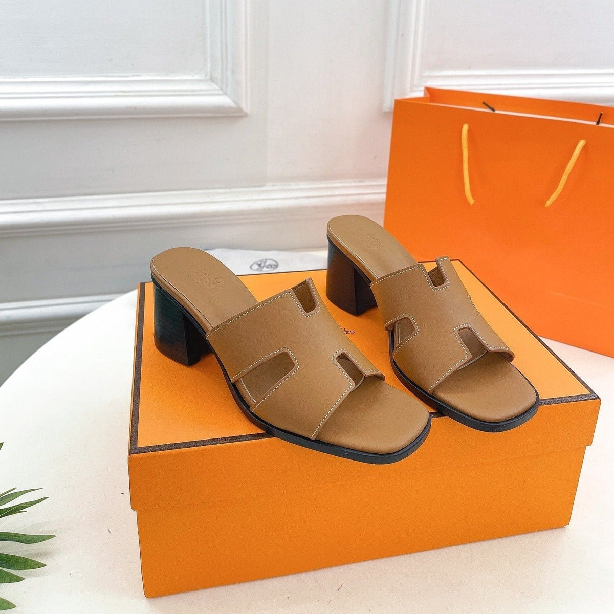 HELIA 60 SANDAL BROWN