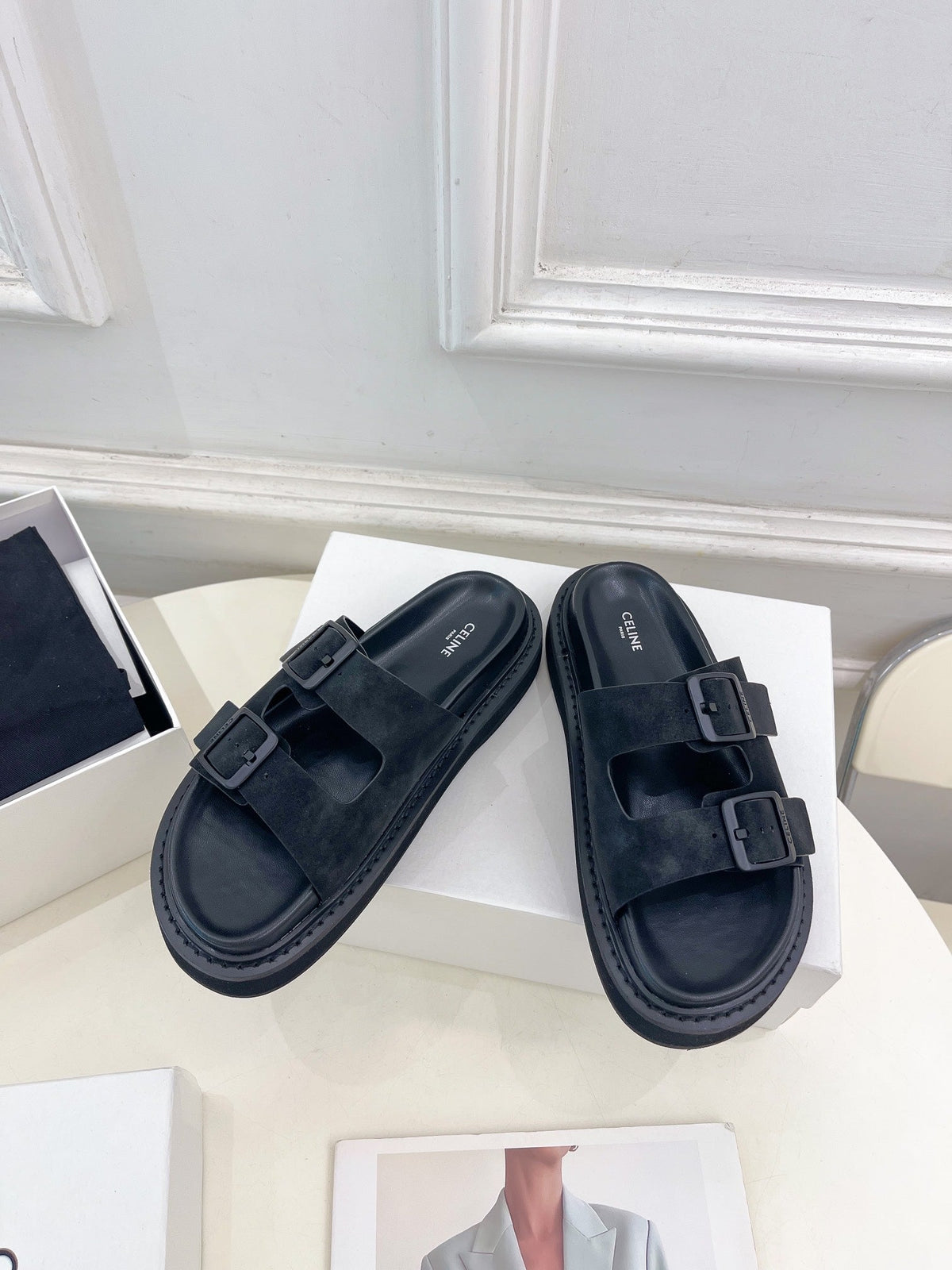 DAD SANDAL MULE IN BLACK SUEDE