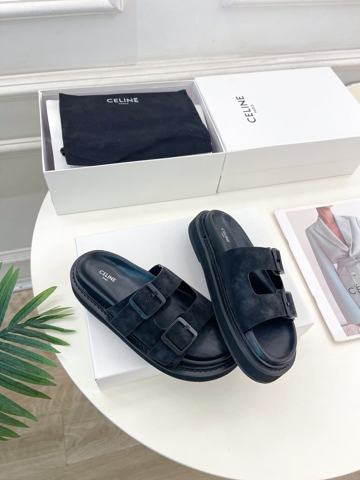 DAD SANDAL MULE IN BLACK SUEDE