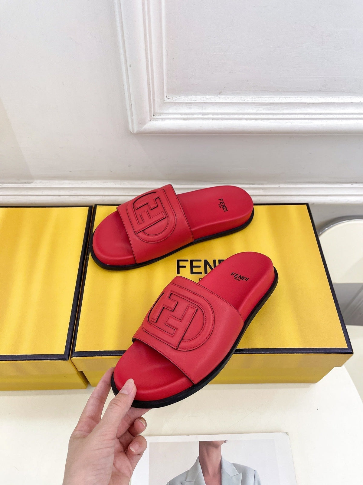 FENDI LOGO SLIDES IN CHERRY RED CALFSKIN