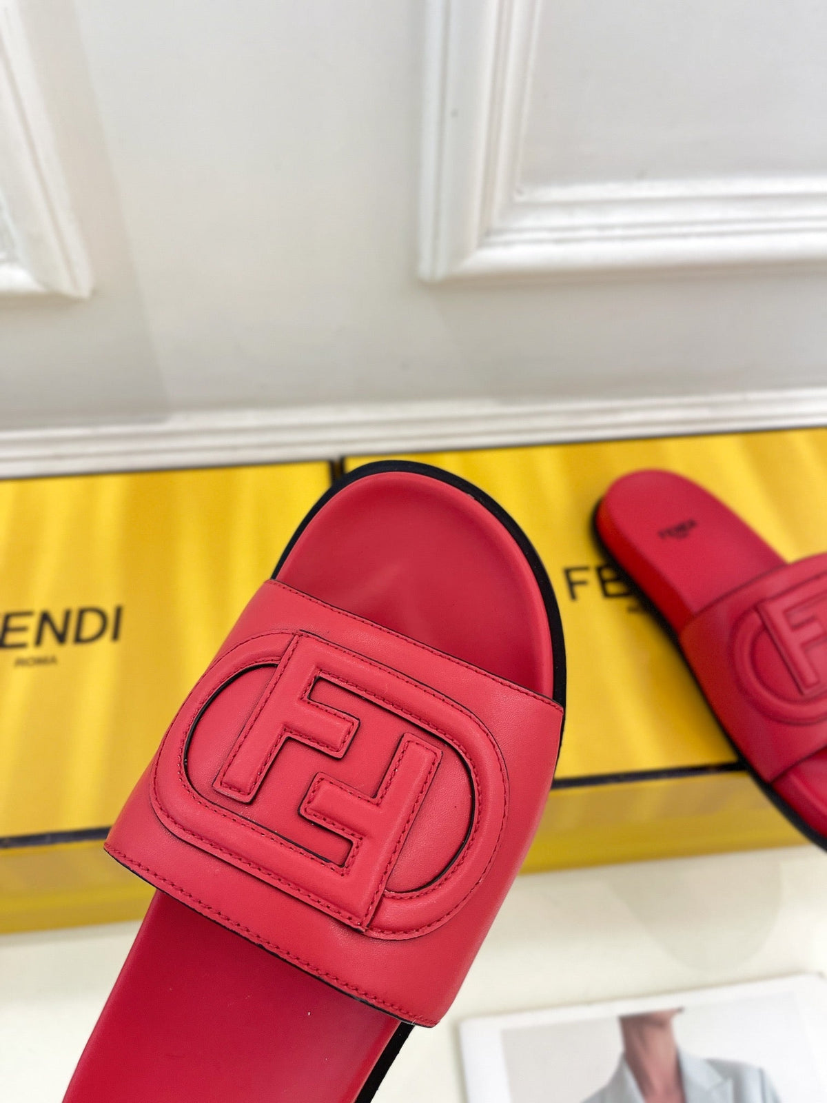 FENDI LOGO SLIDES IN CHERRY RED CALFSKIN