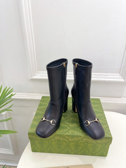 HORSEBIT ANKLE BOOTS 9.5CM IN BLACK SHEEPSKIN