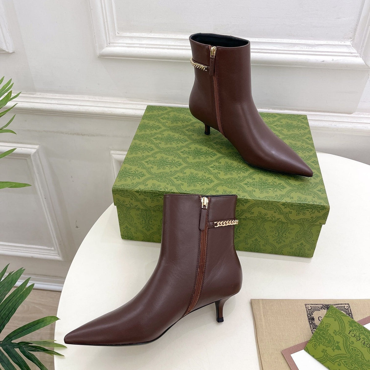 SIGNORIA SHORT BOOTS 4.5CM IN WALNUT BROWN CALFSKIN