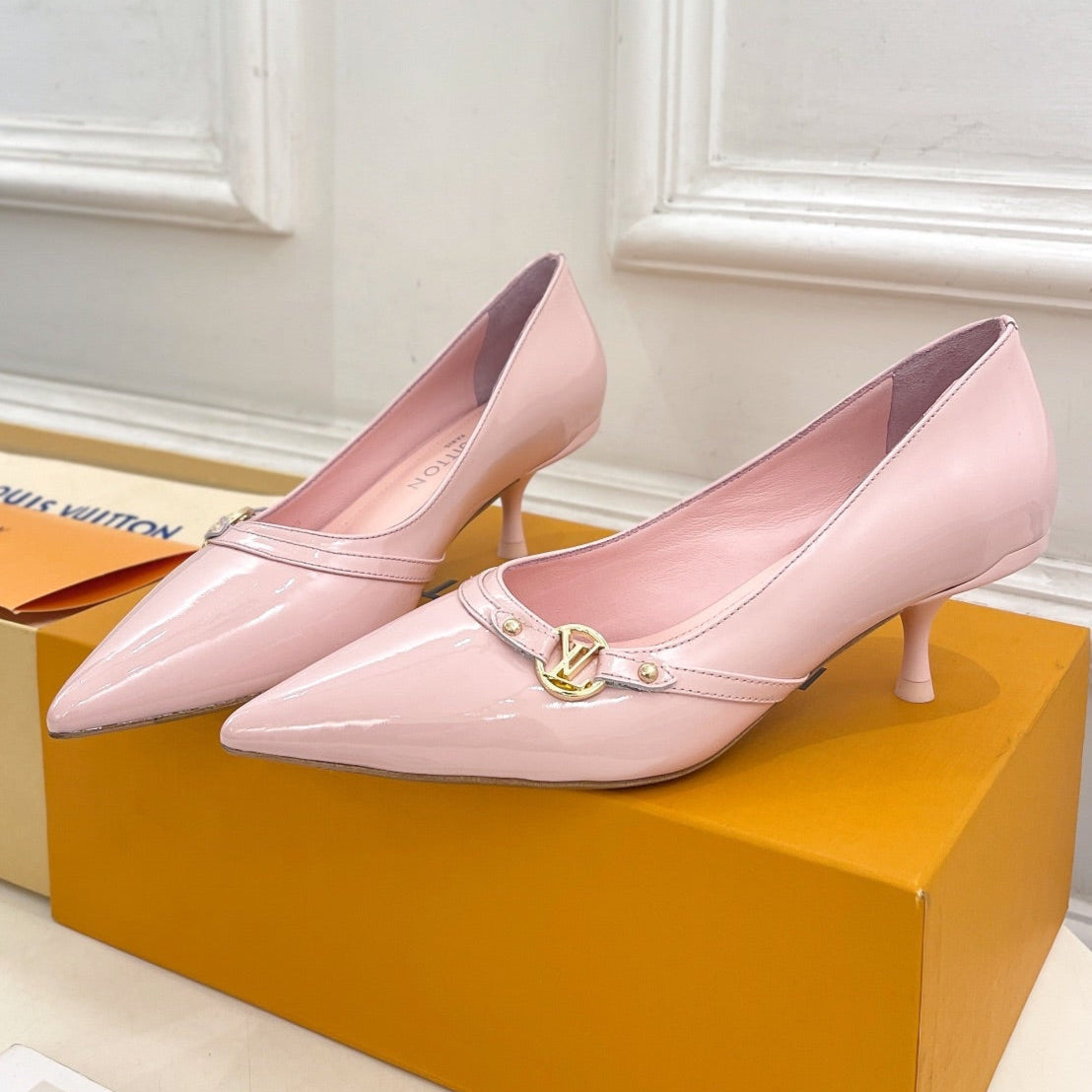 6AM HIGH PUMP 5 CM IN BABY PINK CALFSKIN