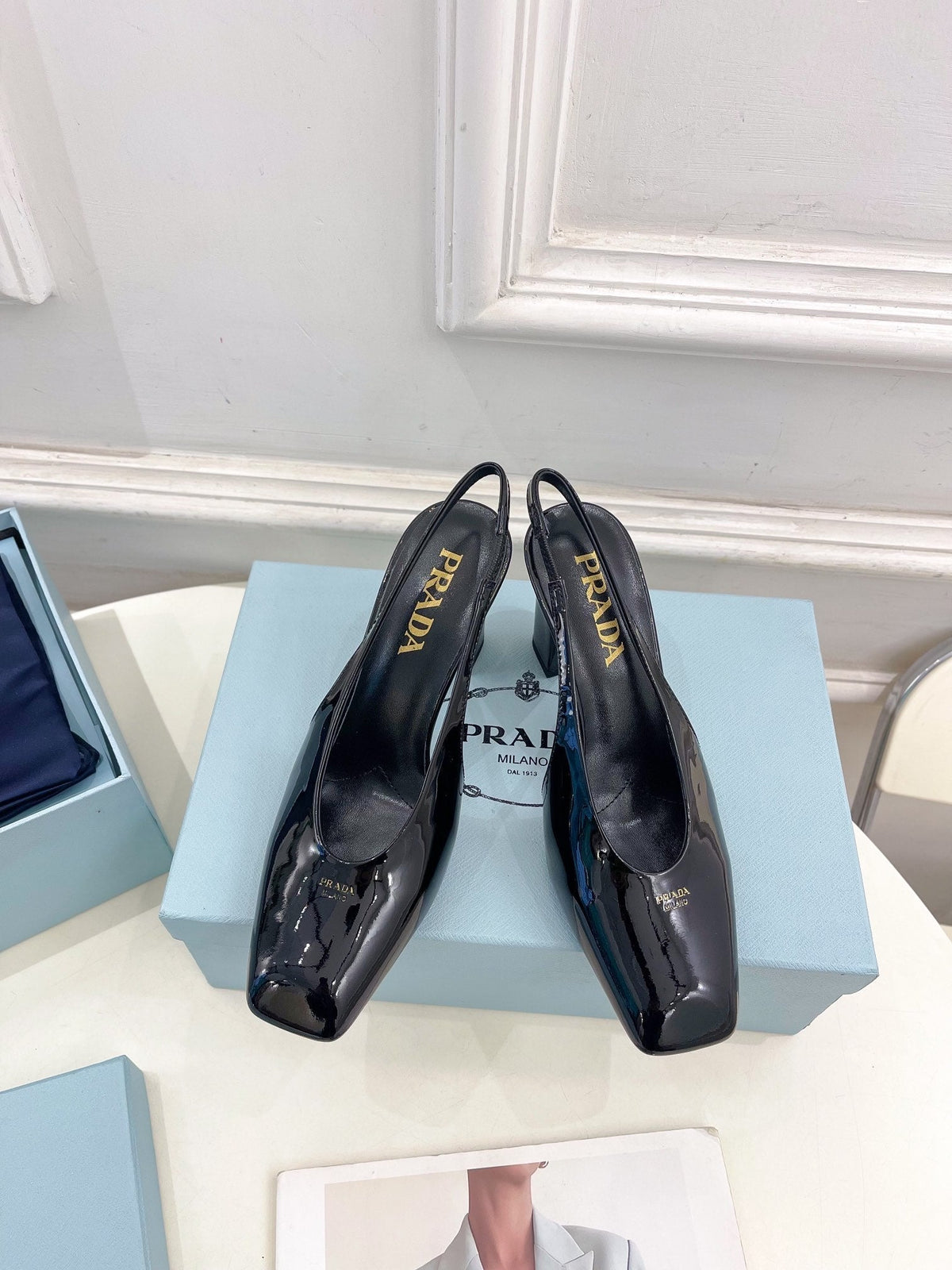 SQUARE TOE SLINGBACK PUMPS IN BLACK GLOSSY CALFSKIN