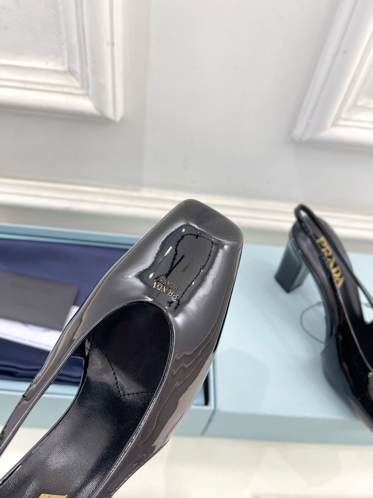 SQUARE TOE SLINGBACK PUMPS IN BLACK GLOSSY CALFSKIN