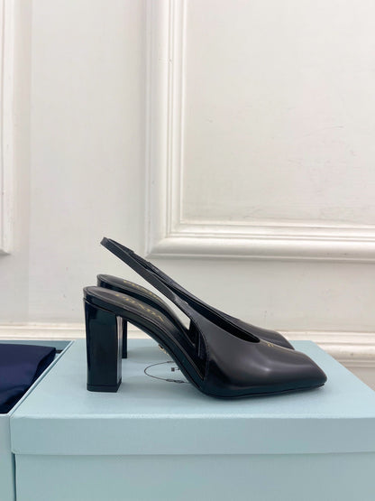 SQUARE TOE SLINGBACK PUMPS IN BLACK SMOOTH LAMBSKIN