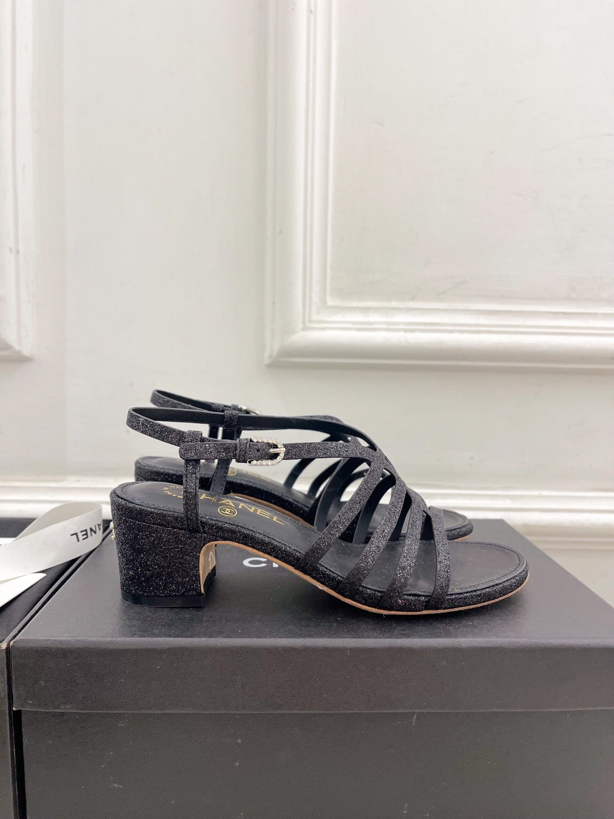 BLACK ROMAN 5 CM SANDALS