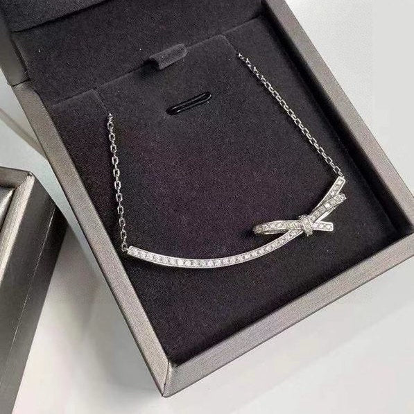 RUBAN BOW IN 18K WHITE GOLD PLATING DIAMOND NECKLACE