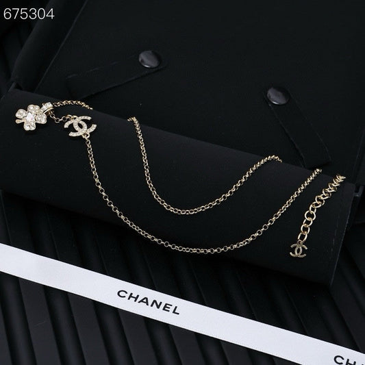 PENDANT NECKLACE FULL DIAMOND FOUR-LEAF CLOVER DOUBLE C IN GOLD