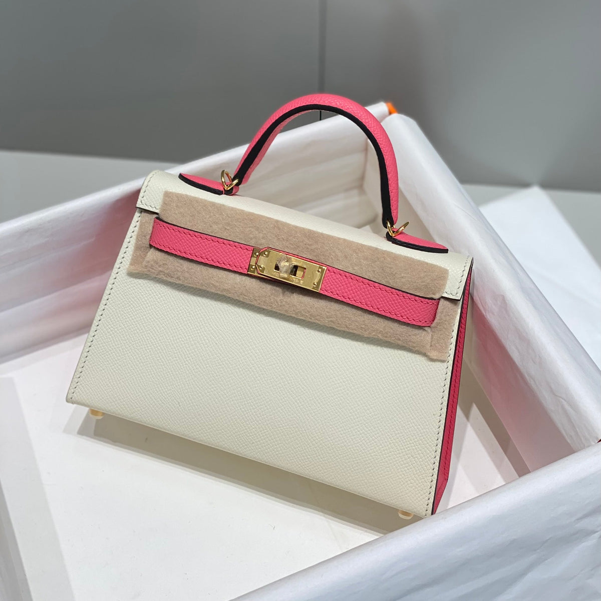 HM KELLY MINI 20 WHITE PINK EPSOM GOLD HARDWARE