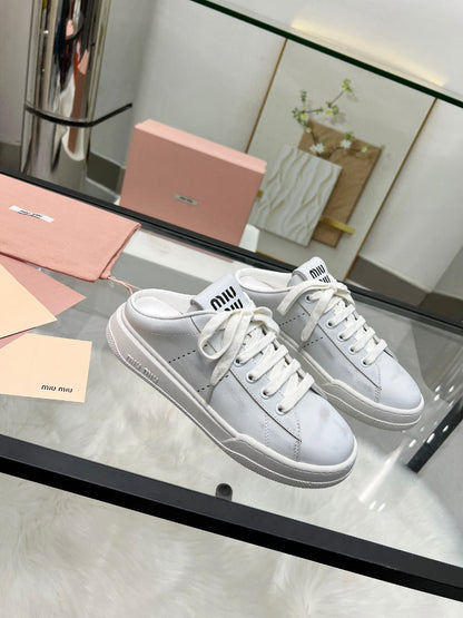 SNEAKER MULES IN WHITE BLEACHED CALFSKIN