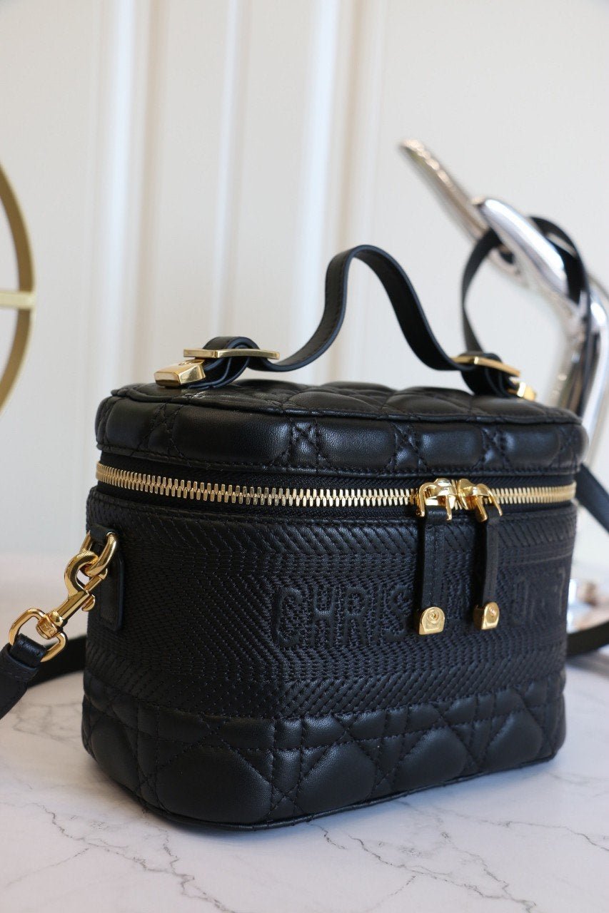 SMALL TRAVEL VANITY CASE BLACK LAMBSKIN